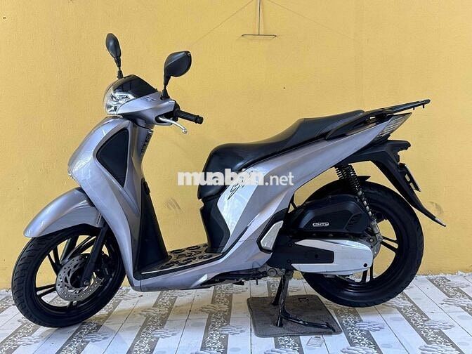 SH 125 đời 2018 màu xám siêu mới 43C1-806.60