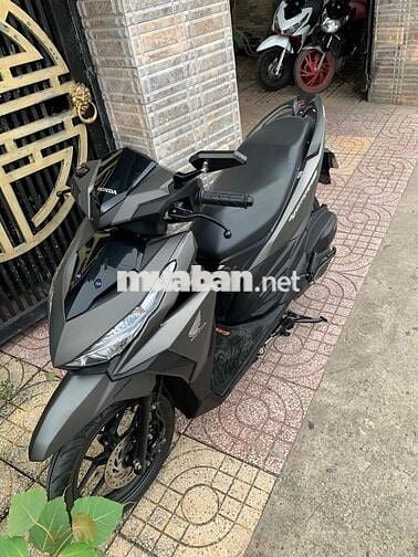 Honda Vario 150 2018 Vàng cát 18248.5 km