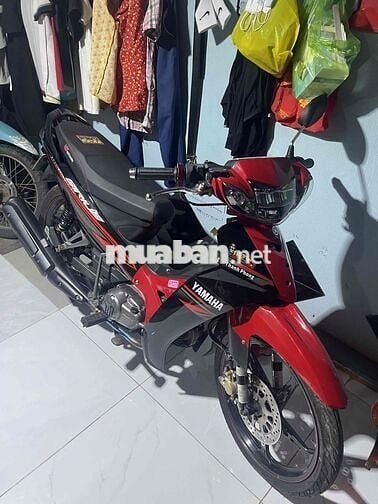 Yamaha Sirius Thể thao Đỏ đen