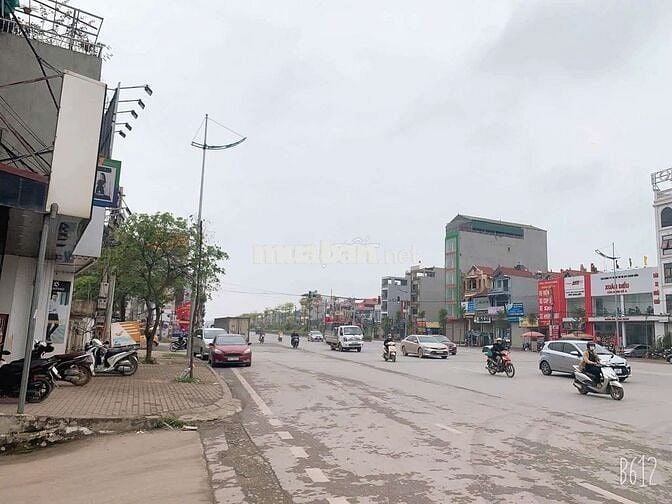 Gia đình không có nhu cầu để xây đựng cần bán nhà đầu tư