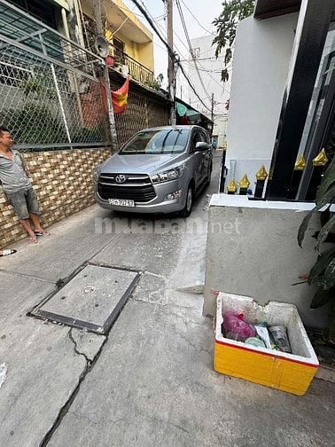 Chỉ 2.7 tỷ Nhà Hẻm Xe Tải mới dọn vào ở ngay 2PN 2WC.