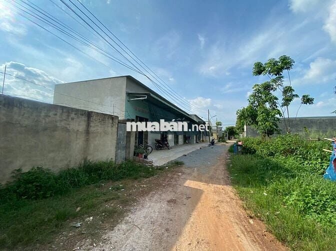 CẦN BÁN DÃY TRỌ HAI MẶT TIỀN THU NHẬP CAO