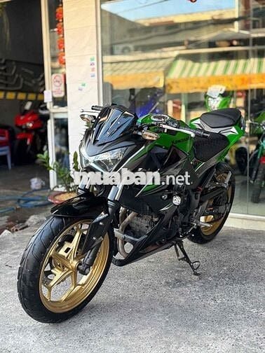 Kawasaki Z300 ABS 2017 Xanh, Đen 25000 KM Xe Đẹp