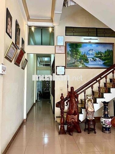 BÁN NHÀ MẶT TIỀN TRUNG TÂM 153 HAI BÀ TRƯNG-P. NGHĨA LỘ, QUẢNG NGÃI