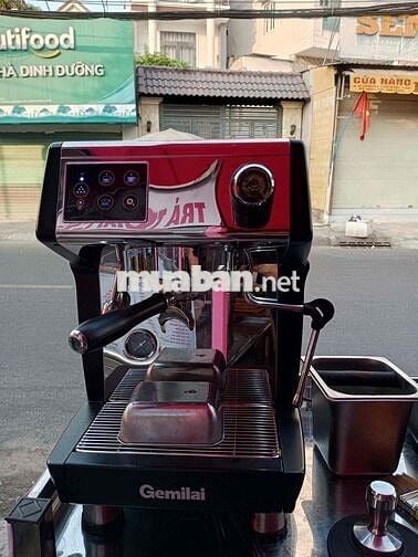 EM CẦN SANG LẠI MẶT BẰNG - HOẶC SANG LẠI ĐỒ ĐẠT BÁN TRÀ - CÀ PHÊ