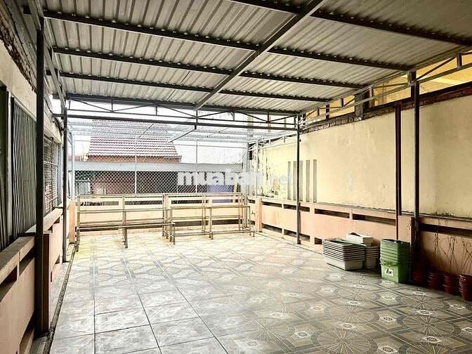 BÁN NHÀ MẶT TIỀN TRUNG TÂM 153 HAI BÀ TRƯNG-P. NGHĨA LỘ, QUẢNG NGÃI