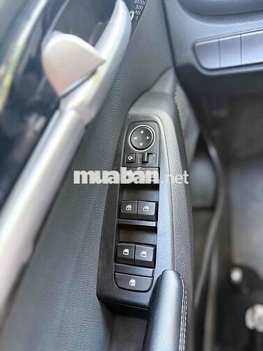 Kia Seltos Luxury 10/2024 siêu lướt 6k km
