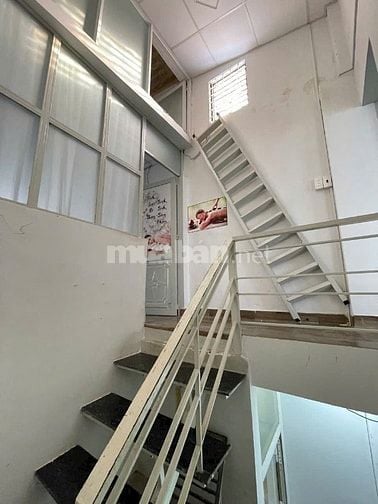 Thuê Nhà mặt tiền Bãi Sậy , Quận 6 