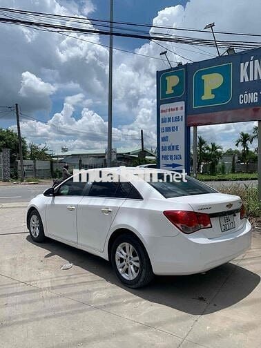 Chevrolet Cruze 2015 1.6MT Số sàn Trắng 90000 km