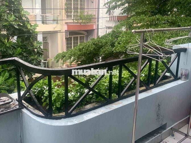 Pass phòng trọ ngay Công viên làng hoa