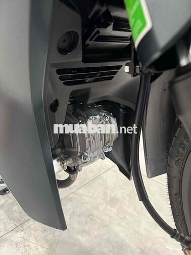 Honda Future Xám 600km