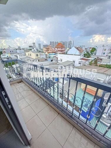 phòng ban công thoáng 30m² giá 4tr1 thương lượng nhẹ