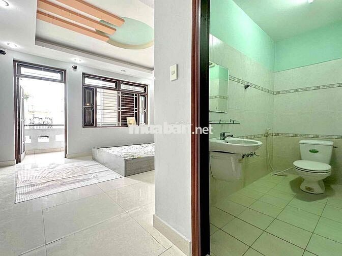 STUDIO BAN CÔNG SIÊU THOÁNG THUẬN TIỆN ĐH Y DƯỢC, HÙNG VƯƠNG, ĐH MỞ