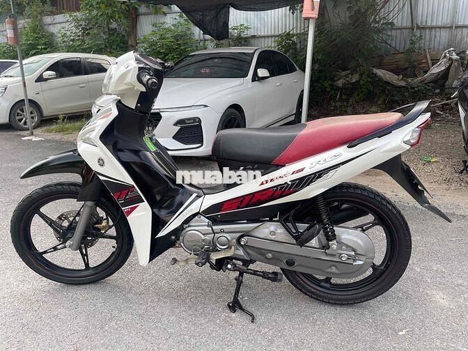 Yamaha Sirius RC Trắng, Đen, Đỏ