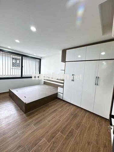 Bán căn hộ TT Thành Công, tầng thấp, 42/90m, 3 ngủ 2wc, full NT xịn