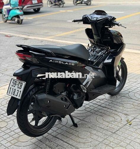 Honda Airblade 125 4Val 2024 ĐB 9700 km Siêu Lướt