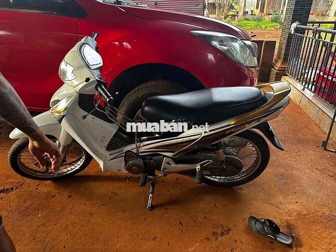 Honda Future Trắng 92356 km Việt Nam