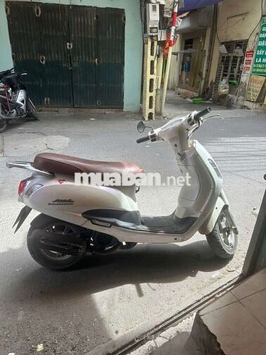 SYM Attila Trắng Xe máy tay ga