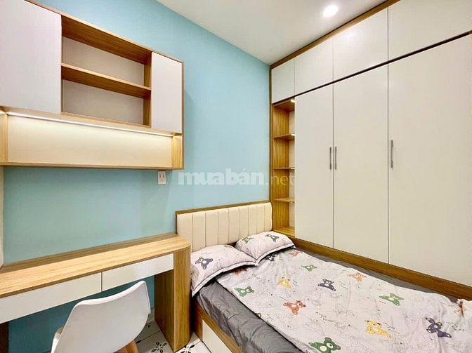 Nhà mới 100% 3 tầng 4PN full nội thất HXH Trường Chinh - Giá 6.5 tỷ