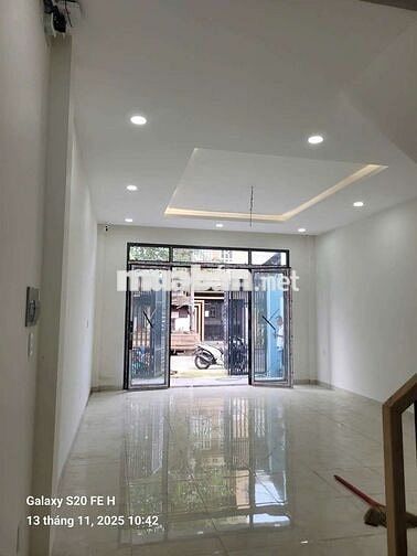 💢Cho thuê nhà 1trệt 3lầu 4pn 4wc 1bếp DT 5X18 nhà mới tinh
