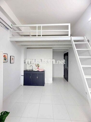 CÁCH CẦU SẮT NGUYỄN THÁI SƠN 800M - FREE XE