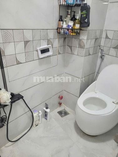 Nhà hẻm oto 3 tầng đường 3/2 phường 2 quận 11