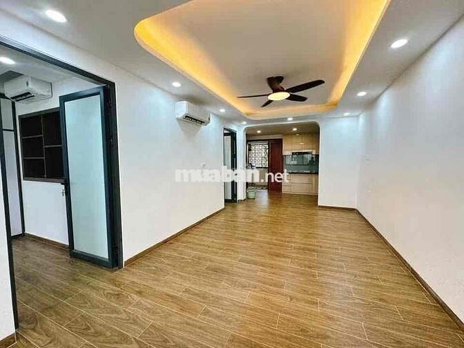 Bán căn hộ TT Thành Công, tầng thấp, 42/90m, 3 ngủ 2wc, full NT xịn
