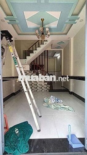 CHO THUÊ NHÀ GIÁ RẺ HẺM ĐƯỜNG HUỲNH THỊ HAI P. TCH QUẬN 12