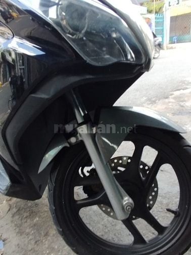 xe ab 125 2013 chính chủ.xe đẹp máy móc êm