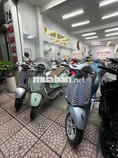 Piaggio Vespa Cả nam và nữ