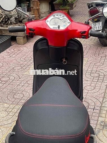 Bán Vespa LX125 3vie 2013 ,Bstp chính chủ