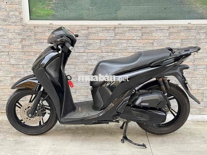 Honda SHi 2018 đen