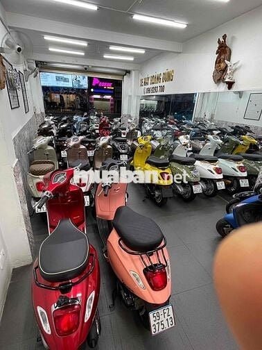 Piaggio Vespa Cả nam và nữ