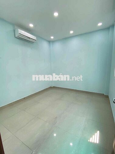 Nguyên căn 3PN hẻm xe hơi gần chung cư M One