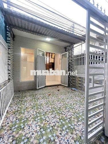 Nhà 2 phòng hẻm giáp kdc Hưng Phú 1