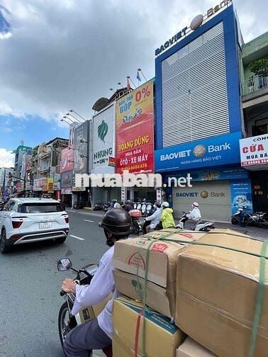 Piaggio Vespa Cả nam và nữ