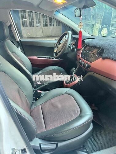 Hyundai I10 1.2AT 2015 Trắng Tự động Nhập khẩu