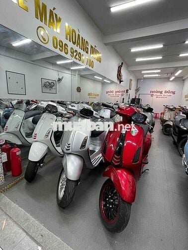 Piaggio Vespa Cả nam và nữ
