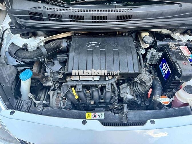 Hyundai I10 1.2AT 2015 Trắng Tự động Nhập khẩu