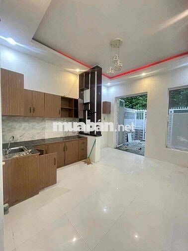 Nhà 2 phòng hẻm giáp kdc Hưng Phú 1