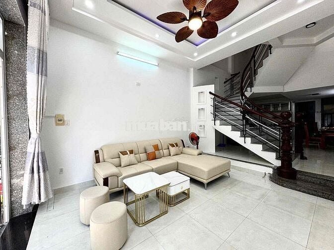 Cho thuê nhà kiệt oto Nguyễn Huy Lượng