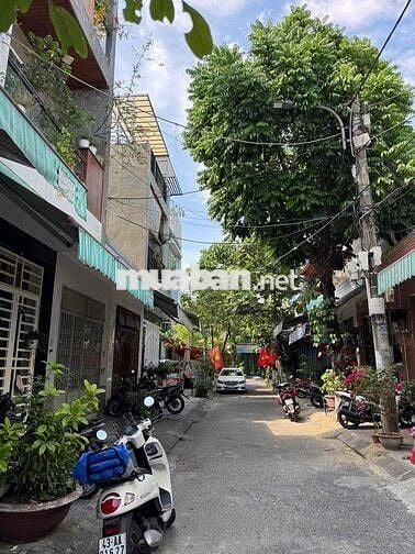 Cho thuê nhà kiệt oto Nguyễn Huy Lượng