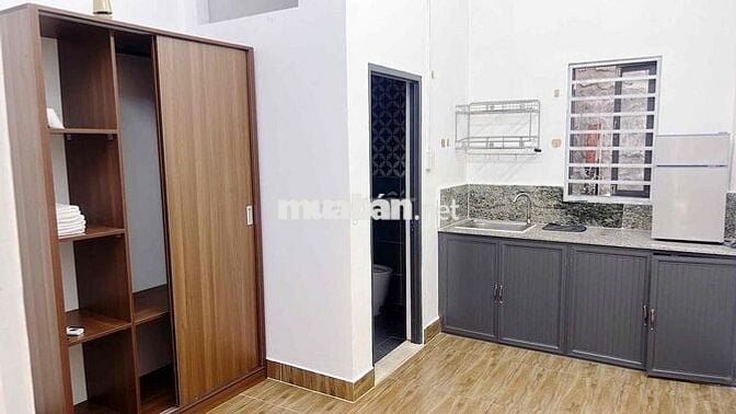 Cho thuê nhà nguyên căn nội thất cơ bản, có cho sinh viên thuê tháng