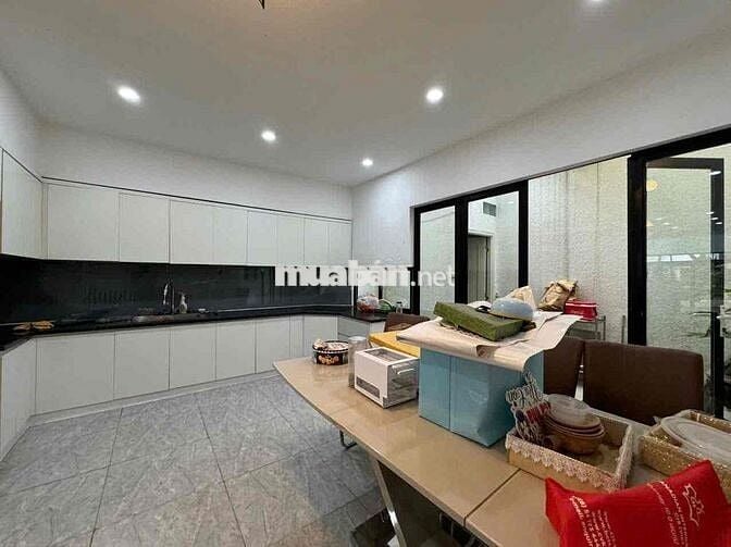 cần cho thuê nhà phố khu tái định cư phú mỹ Quận 7