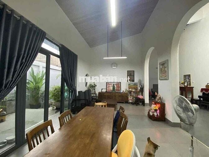 CHO THUÊ NHÀ VƯỜN ĐỘC ĐÁO ĐỐI DIỆN PHẦN MỀM QUANG TRUNG