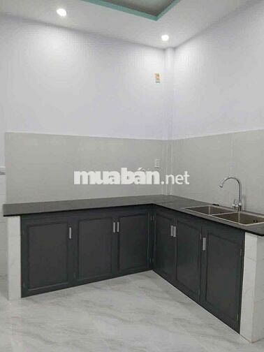 cho thuê nhà mới tinh sạch sẽ gần chợ lê thị ngay ấp 1 vla có 3p ngủ