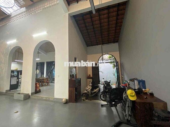 CHO THUÊ NHÀ VƯỜN ĐỘC ĐÁO ĐỐI DIỆN PHẦN MỀM QUANG TRUNG