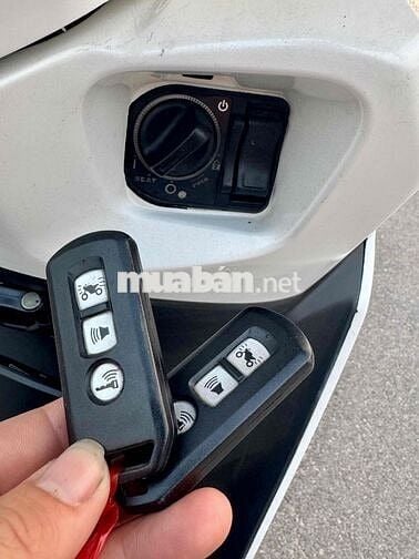 Honda Lead 125cc 2014 Trắng Smartkey
