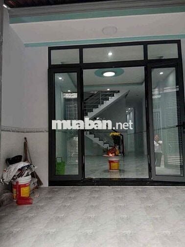 cho thuê nhà mới tinh sạch sẽ gần chợ lê thị ngay ấp 1 vla có 3p ngủ