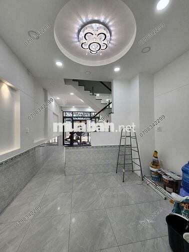 CHO THUÊ NHÀ P.Trường Thọ Nhà mới
1 trệt 2 lầu sân thượng, Đường 10m.